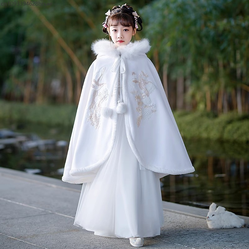Winter Warm Thick Hanfu Cloak  - Winter Clothing In Spanish recensione e prezzo