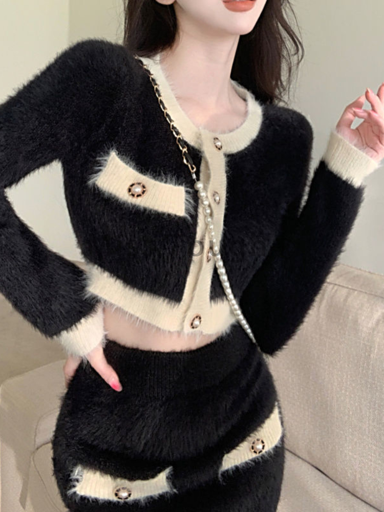 Winter Fluffy Knit 2 Piece Set - Winter Clothing Kit recensione e prezzo
