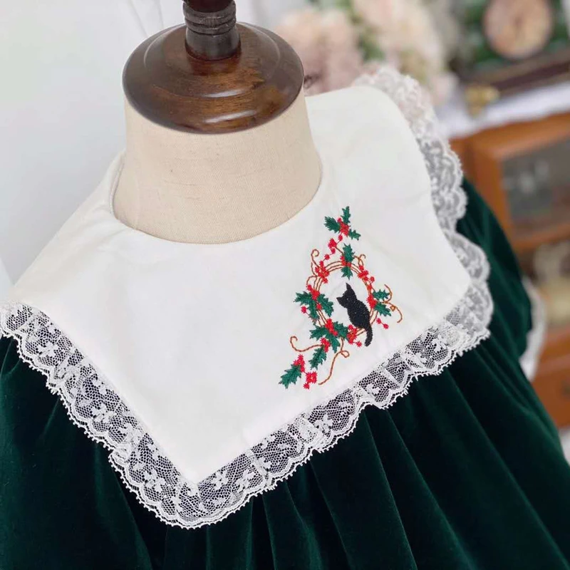Winter Spanish Children Dress  - Winter Clothing In Spanish recensione e prezzo